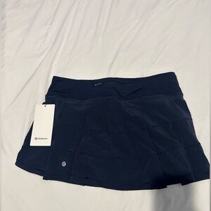 Lululemon NWT pace rival tennis skirt in navy with pockets